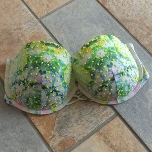 Victoria secret bikini top worn twice 36D